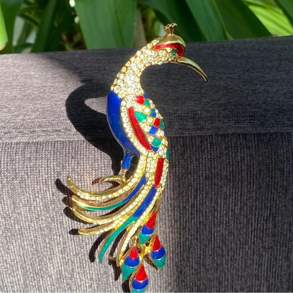 Colorful Bird Brooch In Blue, Red, Green Enamel and Sparkly Rhinestones in Gold - Picture 13 of 16